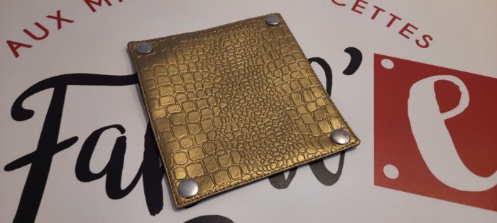 besace femme croco or