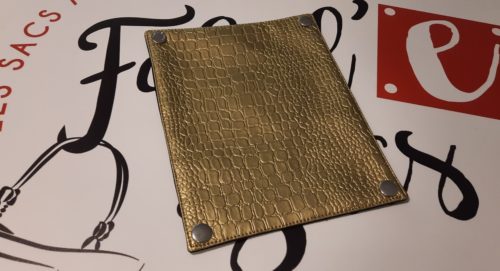 sac à main croco