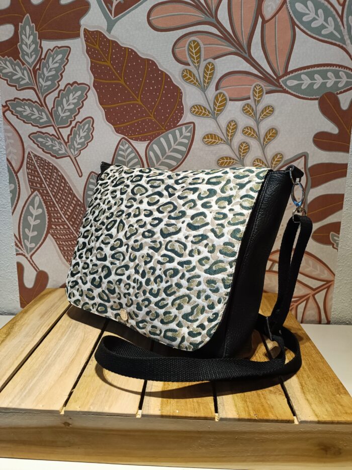 sac leopard