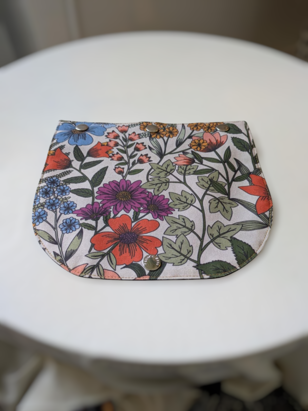 Petit rabat Fleurs des champs pour sac besace Celine et Christine