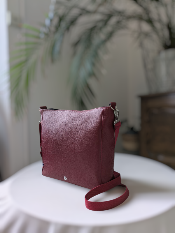 Sac besace à rabat Anne bordeaux